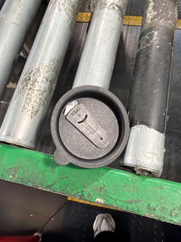 Photo 1 of ****ONLY ONE LID***** Topadorn Reusable Mug Lids - Suitable for Ceramic Coffee Travel Latte Cup, Black