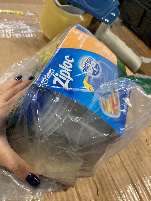 Photo 1 of ***OPEN BUT NOT USED***Ziploc Container, Medium Rectangle, 1.5 Cups, 4 Count (Pack of 1)