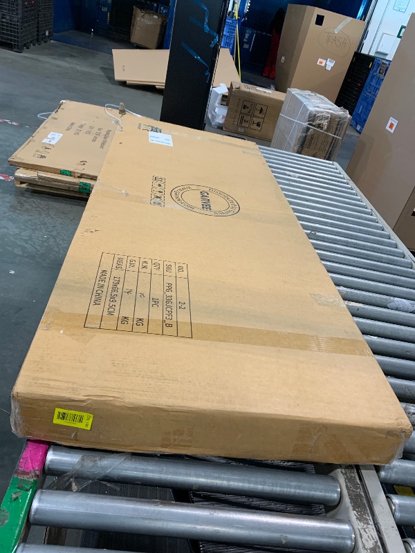 Photo 1 of *******Polycarbonate parts ******* It only has the pieces*****It doesn't have a manual.*****
Garvee 6x8 ft Greenhouse, Easy Assembly Polycarbonate Greenhouses for Outdoor with Adjustable Roof Vent