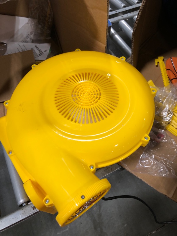 Photo 1 of *****TURNS ON PERFECTLY****** WELLFUNTIME Inflatable Jumping Castle with Large Climbing Wall, 267 x 138 x 118 Inch Bounce House with Air Blower, Dual Target and Basketball Rock