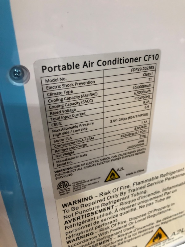 Photo 1 of ******IT TURNS ON AND COOLS PERFECTLY.******** zstar fd 10k portable air conditioner white