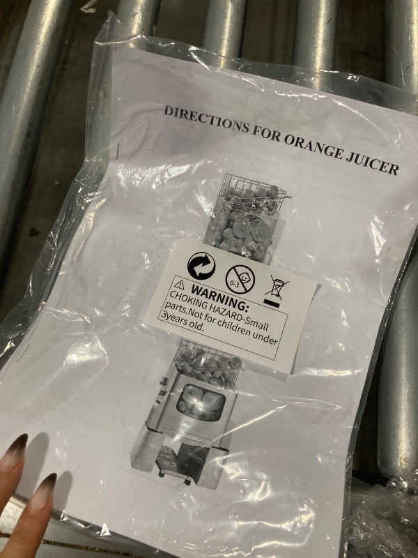 Photo 1 of *****It won't turn on***** Garvee Commercial Juicer Machine, 110V Automatic Feeding Juice Extractor, 120W Orange Squeezer for 20-30 per Minute, with Pull-Out Filter Box SUS 304 Tank PP Cover and Two Peel Collecting Buckets