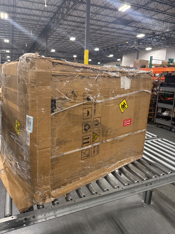 Photo 1 of ******It turns on perfectly.******** VEVOR Beer Kegerator, Dual Tap Draft Beer Dispenser, Full Size Keg Refrigerator With Shelf, CO2 Tank(No Gas), Drip Tray & Rail, 23°F- 82.4°F Temperature Control, 162L, Silver