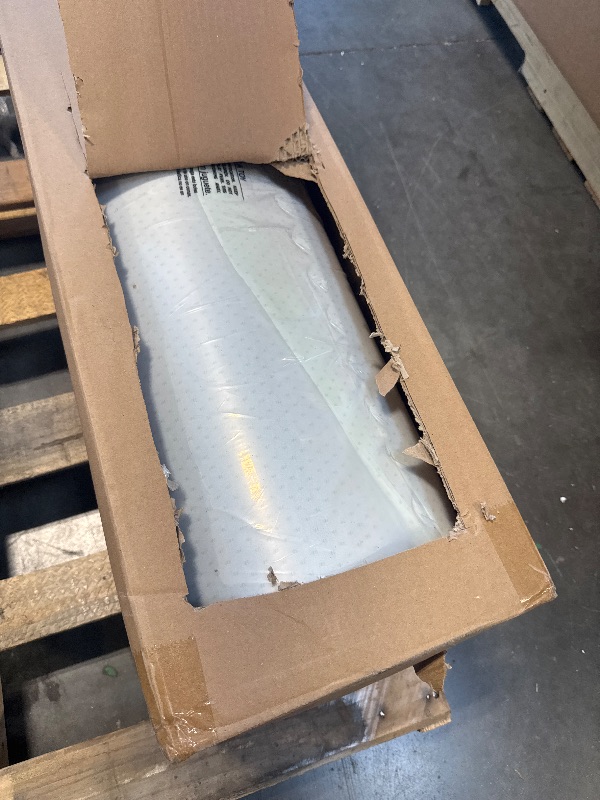 Photo 1 of *****FACTORY SEALED / NO RETURN ******* ZINUS 12 Inch Queen Green Tea Memory Foam Mattress [New Version], Fiberglass free, Medium Firm Feel, Zoned Pressure Relief, Certified Safe Foams & Fabric, Mattress in A Box