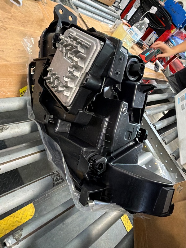 Photo 1 of ** no hardware**
Dasbecan Full LED Headlight Front Assembly Compatible with 2021 2022 2023 2024 Cadillac Escalade Headlamp Right Passenger Side Replace 84950143 GM2503527