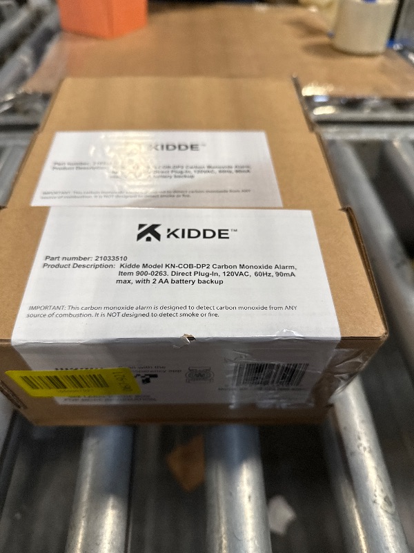 Photo 1 of ** 3 pack**Kidde Carbon Monoxide Detector, Plug in Wall with AA Battery Backup, Test-Hush Button