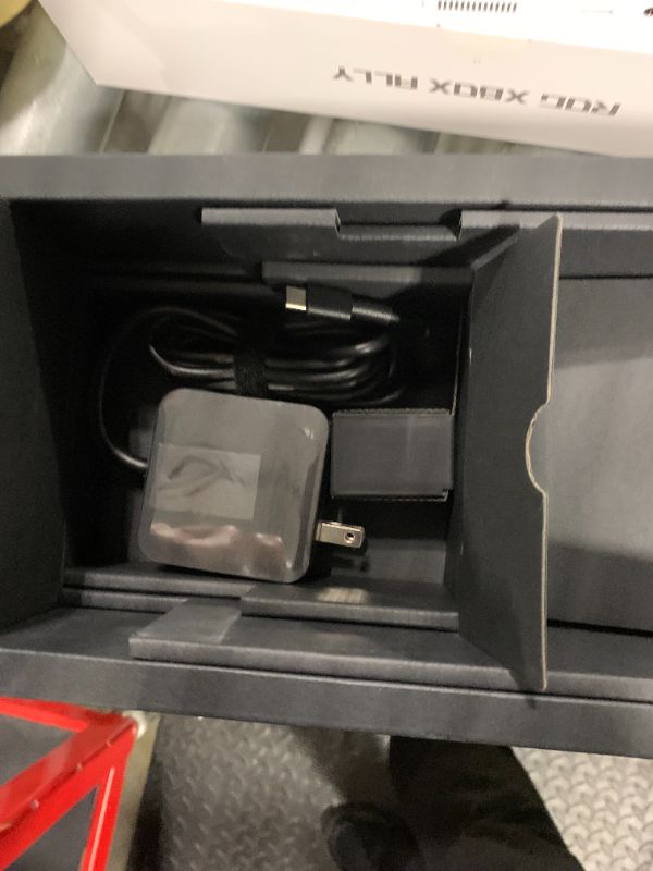 Photo 1 of **is not unlock ASUS ROG Xbox Ally – 7” 1080p 120Hz Touchscreen Gaming Handheld, 3-month Xbox Game Pass Premium included, AMD Ryzen Z2 A, 16GB RAM, 512GB SSD, White