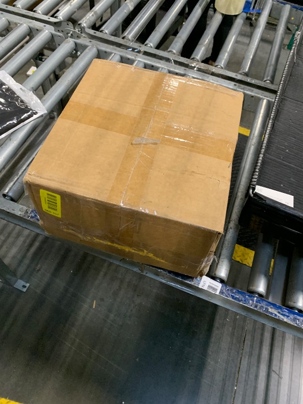 Photo 1 of **UNTESTED**
GLEAMYNHD 75413-01A Truck Side Step Retractable Step Compatible with 2017-2022 Ford F250 F350 Super Duty, Driver or Passenger Side Mounting Bedstep