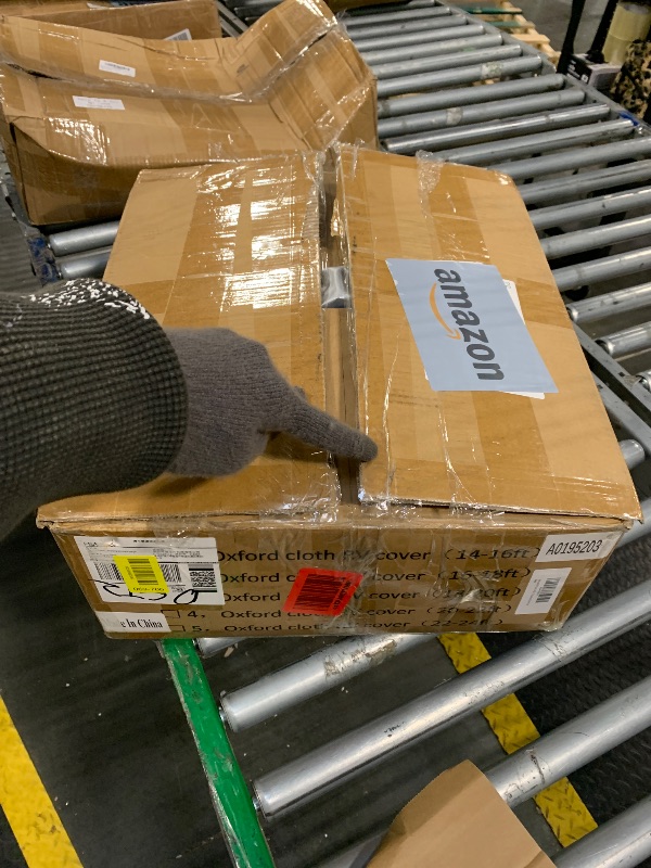 Photo 1 of ***SIMILAR ITEM***
RV Cover Vigorvan Upgrad 7 Layers Top Camper Cover Windproof Travel Trailer Cover for 27-30FT RV, Toy Hauler Cover with Tongue Jack Cover, Extra Windproof Ropes, Gutter Covers