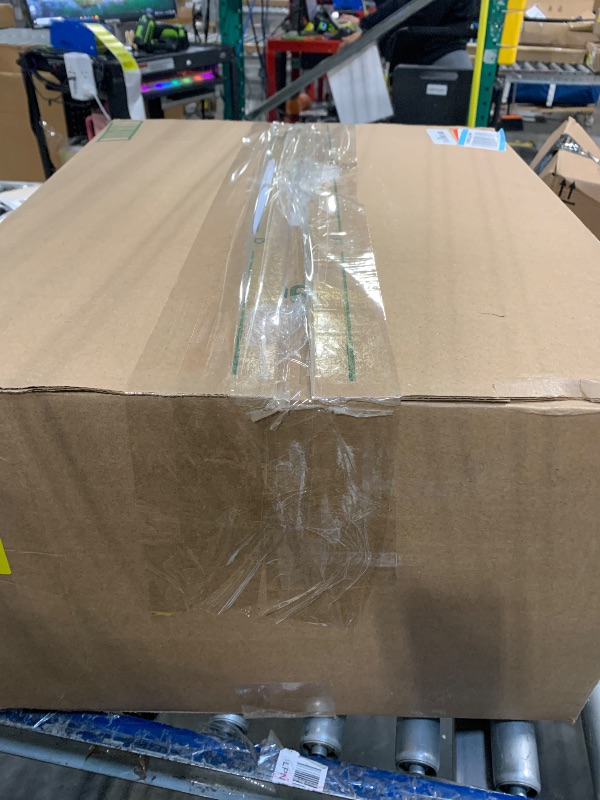 Photo 1 of  SIMILAR IMAGE UNKNOWN  SIZE OR MODEL***TEXARTIST Premium 2100 Series Queen Comforter All Season Breathable White Comforter Soft 4D Spiral Fiber Quilted Down Alternative Duvet Insert with Corner Tabs Luxury Hotel Style (88"x88")