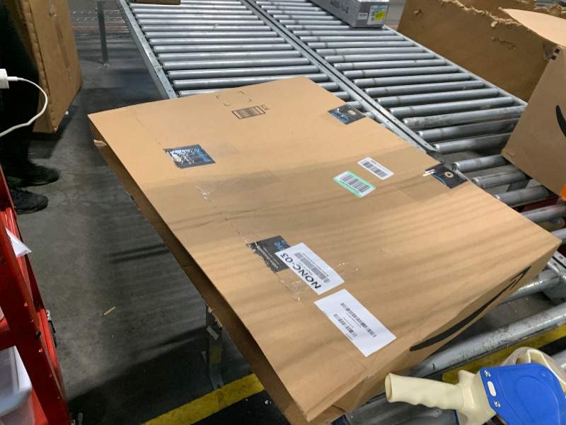 Photo 1 of ***MISSING PIECE*** VIZ-PRO Cork Bulletin Board/Foldable Noticeboard, 36 X 24 Inches, Silver Aluminium Frame