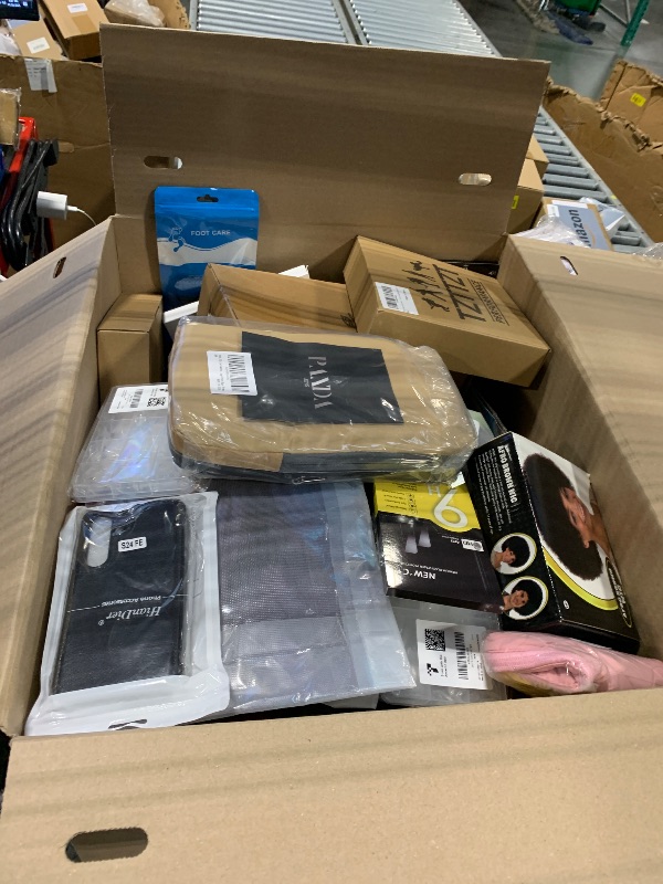 Photo 1 of *** FINAL SALE **** MIXED BUKLK ITEMS 