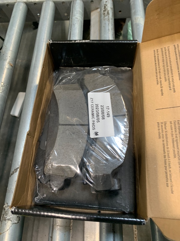 Photo 1 of  **Factory Sealed** Power Stop Front Brake Kit For Chevrolet C30 1975-86 |C30 Pickup 1974 |C3500 1990 |C3500HD 1991-94 |G30 1975-96 |Chevrolet G30 Van 1974 - Ceramic Brake Pads With Installation Hardware, 17-149