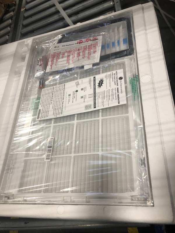 Photo 1 of *** BRAND NEW UNTESTED**** LG 23,000 BTU 230V Window-Mounted Air Conditioner with 9,200/11,200 BTU Supplemental Heat Function