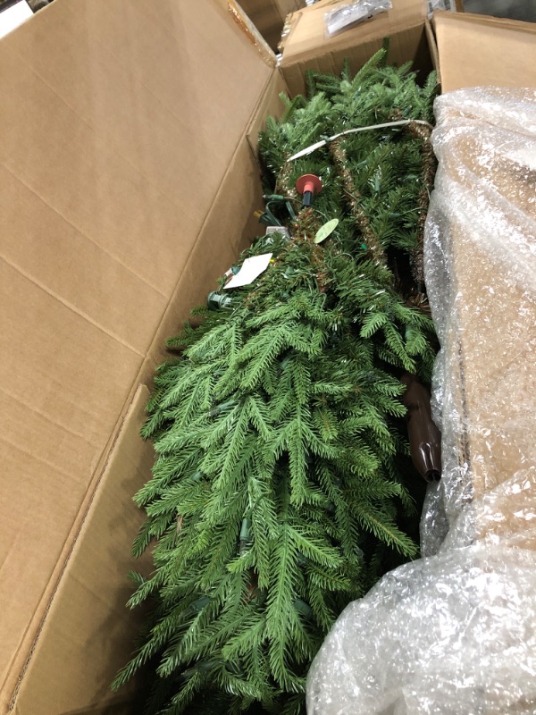 Photo 1 of ** FACTORY SEALED**SOLD AS IS NO REFUND/RETURN**
National Tree Company 7.5 ft Pre-Lit Fraser Grande Artificial Christmas Tree, 1,000 Clear Lights, 3,719 Tips, Includes Stand, Green