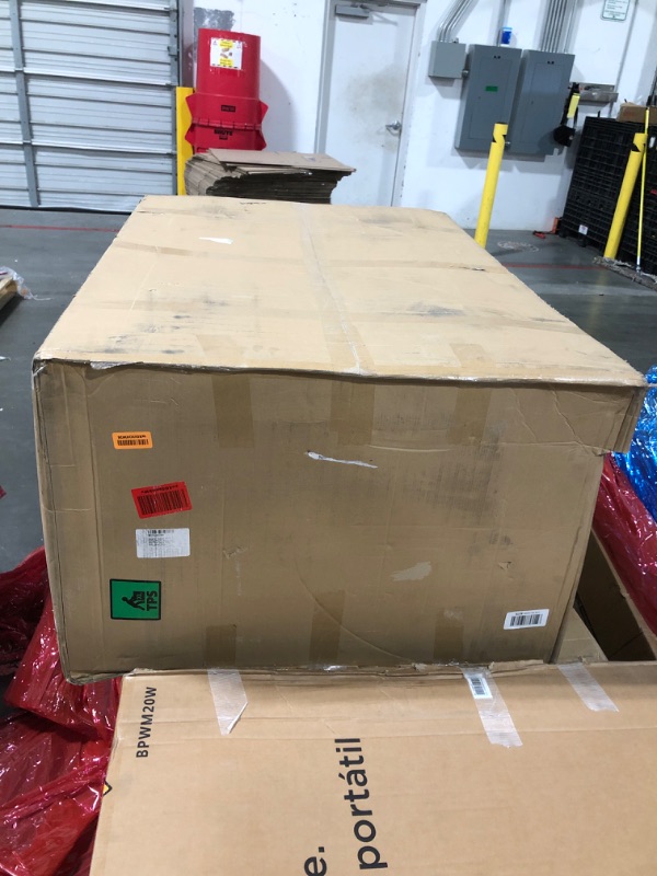 Photo 1 of ** FACTORY SEALED**SOLD AS IS NO REFUND/RETURN**
SportPet Designs Plastic Kennels Rolling Plastic Airline Approved Wire Door Travel Dog Crate, XXX-Large, Gray