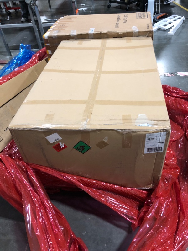 Photo 1 of ** FACTORY SEALED**SOLD AS IS NO REFUND/RETURN**
SportPet Designs Plastic Kennels Rolling Plastic Airline Approved Wire Door Travel Dog Crate, XXX-Large, Gray