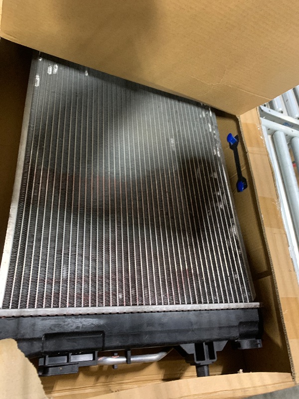 Photo 1 of ** VERY USED** GXARTS Radiator with Oil Cooler 25310J9910 Compatible With Hyundai Kona 2022-2023 L4 1.6L 2.0L
