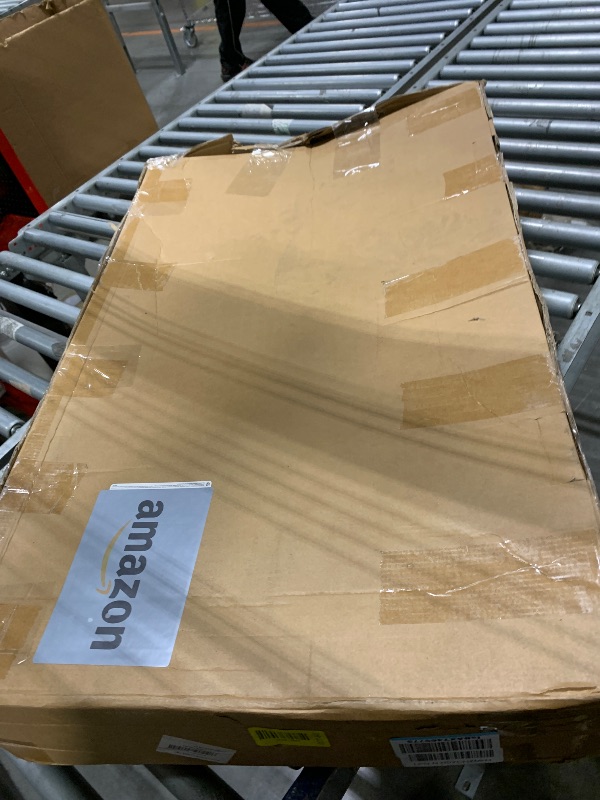 Photo 1 of ** VERY USED** GXARTS Radiator with Oil Cooler 25310J9910 Compatible With Hyundai Kona 2022-2023 L4 1.6L 2.0L