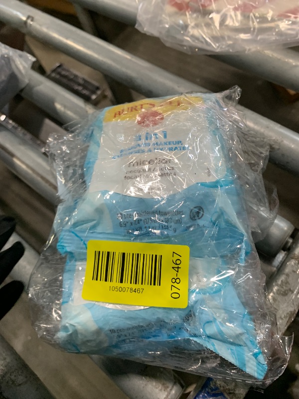 Photo 1 of ** 2 ONLY** Burt's Bees Stocking Stuffers, Coconut & Lotus Face Wipes, for All Skin Types, Micellar Makeup Remover & Facial Cleansing Towelettes, Skin Care Christmas Gifts, 30 Ct. (3-Pack)