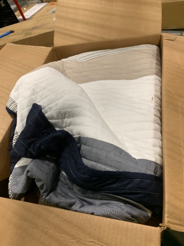 Photo 1 of ** ONLY PILOW** Nautica - Queen Quilt, Soft & Breathable Cotton Bedding with Medium Weight Feel, Reversible Piece Bed with Matching Pillowcases (Galewood Blue)