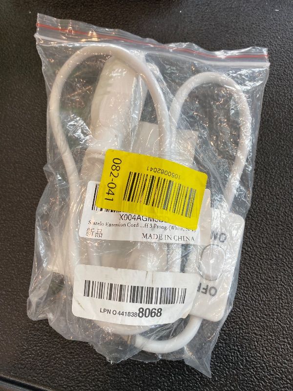 Photo 1 of **UNTESTED**
STARELO Extension Cord with Switch 3-Prong Indoor White Extension Cord,18AWG,Control Switch ON/Off 3A 125V NEMA 5-15R Grounded Plug Receptacle.?3FT White?