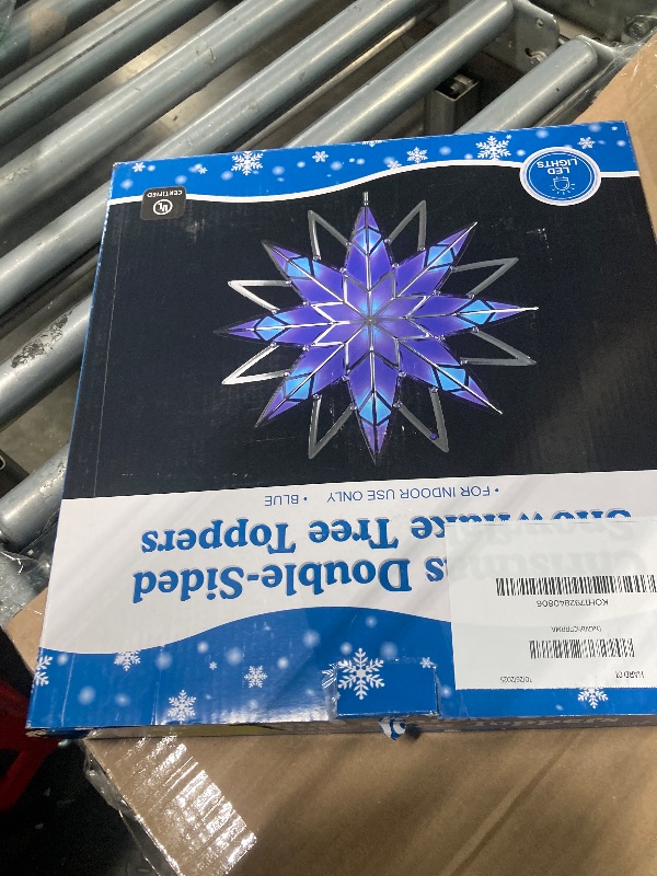 Photo 1 of *USED*
Christmas Tree Topper, 11.8 Inch Lighted Tree Topper with 10 White LEDs, Durable Metal and Plastic, Includes 1pc Spare Fuse and 2pcs Replacement Bulbs (Clamp/Pole Mount)