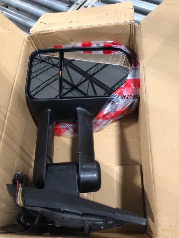 Photo 1 of **1** AUTOSAVER88 Tow Mirrors Compatible with 2007-2014 Chevy Silverado GMC Sierra, Power Heated Driver and Passenger Side Replacement Towing Mirror Set with Turn Signal and Dual Glass

THERE IS ONLY ONE MIRROR