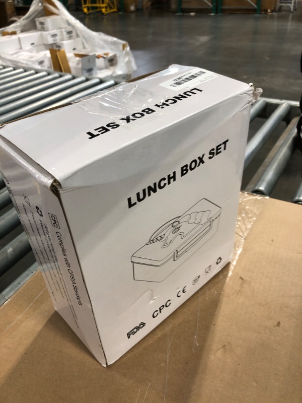 Photo 1 of ***MAJOR DAMAGE*** ***READ CLERK NOTES*** Aimsnk Kids Bento Lunch Box with 12oz Soup Thermo, Kids Leakproof Lunch Food Containers with 4 Compartment,Insulated Hot Food Jar with Lunch Bag for School, Travel (Pink+Pink Jar)