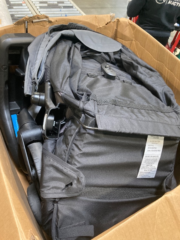 Photo 3 of Graco Modes Element Travel System, Canter