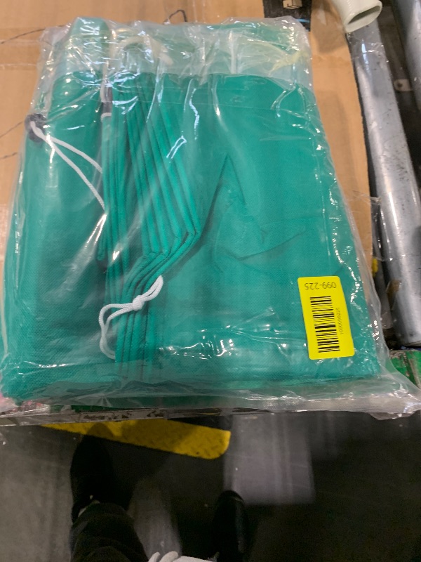 Photo 1 of *USED*
Homimp Plant Covers Freeze Protection, 4 Pack Frost Covers with Zipper Drawstring (31.5" x 47.3") Plant Protection Cover Bags for Outdoor Winter Frost Cold Weather Shrubs Trees Jacket Covers(Green)