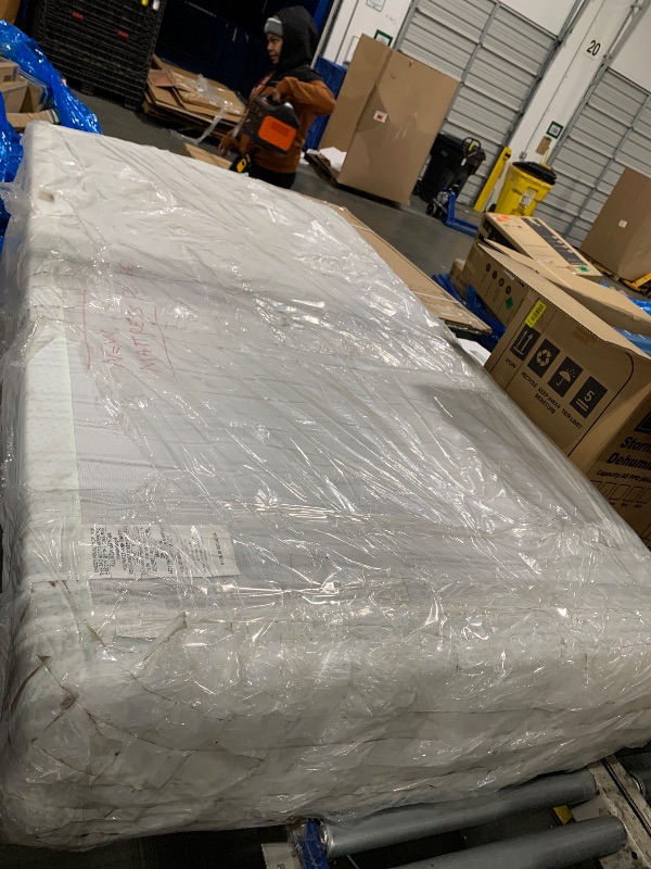 Photo 1 of ******minor damage dirty    ******* NZINUS 12 Inch Twin Green Tea Memory Foam Mattress [New Version], Fiberglass free, Medium Firm Feel, Zoned Pressure Relief, Certified Safe Foams & Fabric, Mattress in A Box