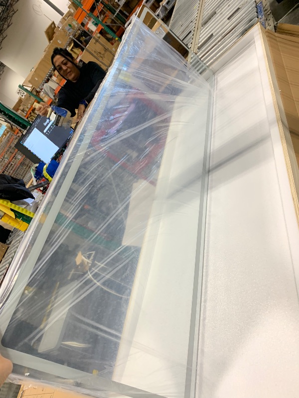 Photo 1 of ****the light doesn't turn on**** WISSMIELS Full Length Mirror with Lights,Tempered Glass 20"x63" Led Full Length Mirror with Dimming & 3 Color Lighting,Door Hanging & Standing Ideal for Bedroom, Dressing Room, Cloakroom Rectangle *****  no incluye sosten