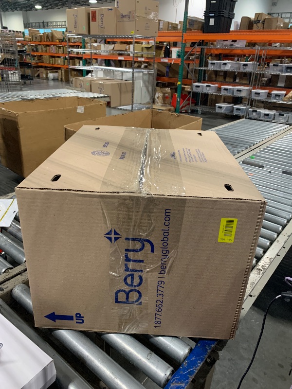 Photo 1 of   ***AS IF/ FINAL SALE/ NO RETURNS***

BUNDLE BOX OF MIXED ITEMS