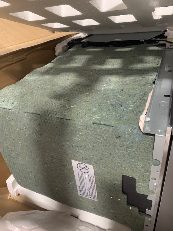 Photo 1 of *UNTESTED*
Midea MDF18A1AST Built-in Dishwasher with 8 Place Settings, 6 Washing Programs, Stainless Steel Tub, Heated Dry, Energy Star