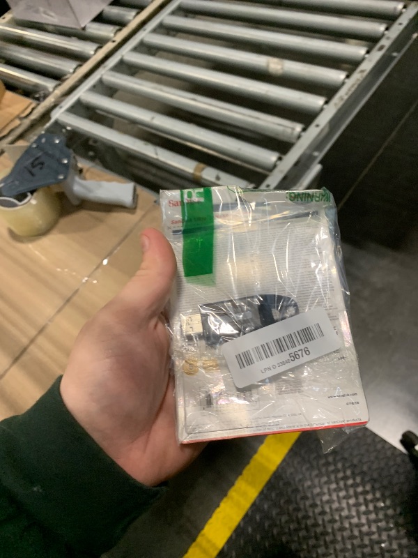 Photo 1 of **UNTESTED**
SanDisk 512GB Ultra USB 3.0 Flash Drive - SDCZ48-512G-G46, Black