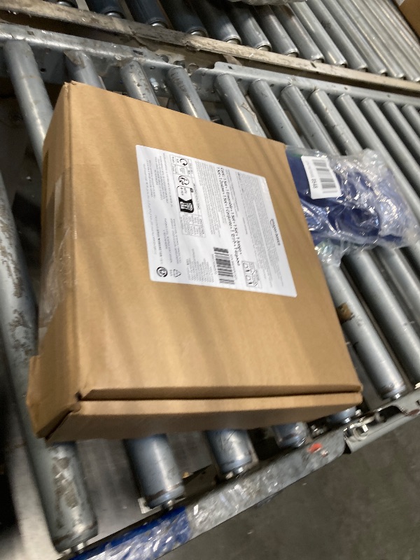 Photo 1 of ***SIMILAR PRODUCT***
Amazon Basics Lightweight Super Soft, Cooling Luxury Microfiber 4 Piece Bed Sheet Set With 14-Inch Deep Pockets, King, Gray Crosshatch, Printed