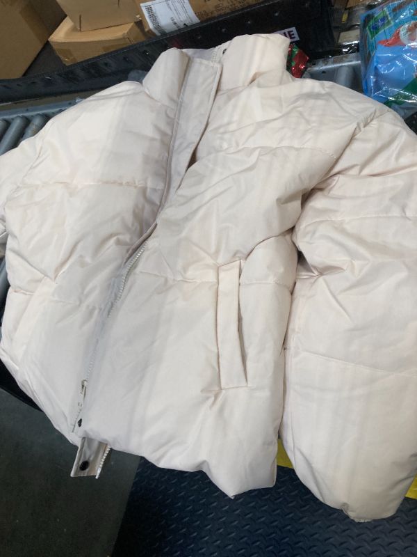 Photo 1 of ***BATTERY MISSING*** Women's Slim Fit Heated Jacket with Battery Pack and Detachable Hood Short Warm Winter Apparel Puffer Rechargeable Usb Electric Clothes Included 7.4v 12v Graphene Bomber Down Casual Cute Bubble Light XL