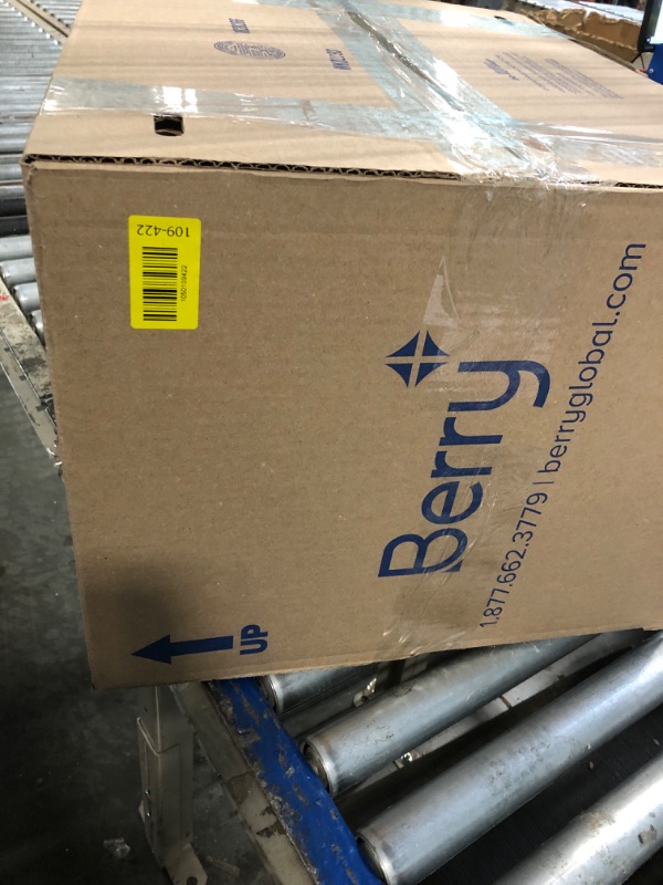 Photo 1 of ***AS IF/ FINAL SALE/ NO RETURNS***

BUNDLE BOX OF MIXED ITEMS