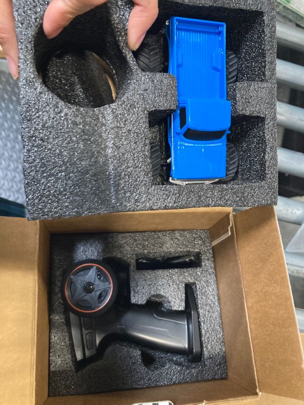 Photo 1 of ***MISSING CHARGER*** wheelfun JABAILE 3602 1/36 4WD 2.4G Radio Controlled Off Road Vehicles Mini Crawler Car Lipo Battery Lights RTR RC Toys Model Gift Hobby Model