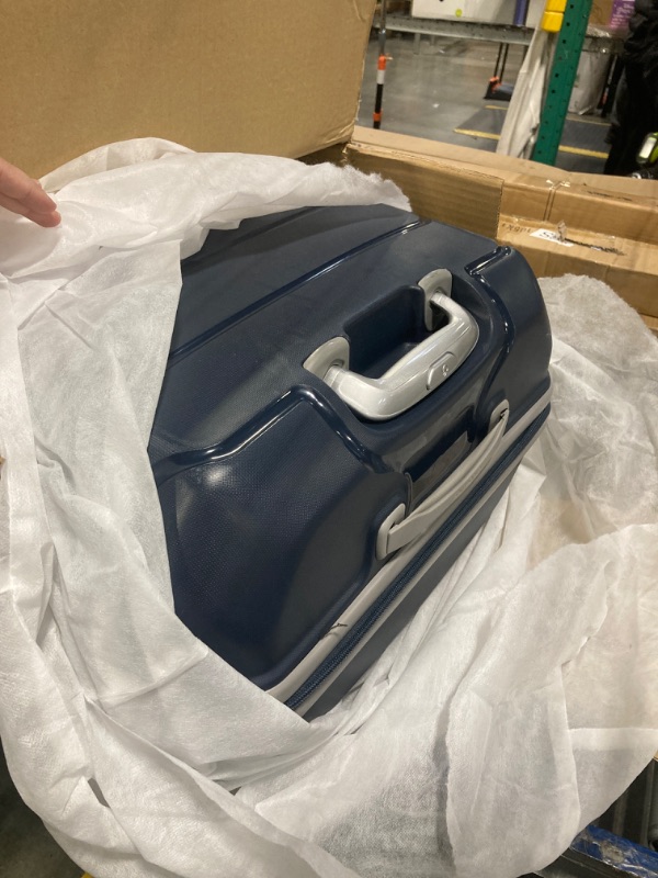 Photo 1 of **HAS SOME DAMAGE**
Samsonite Freeform 28-Inch Large Luggage with Dual 360° Spinner Wheels - Checked Suitcase - TSA Lock, Airline-Approved - Lightweight Durable Polypropylene Expandable Hardshell - Navy