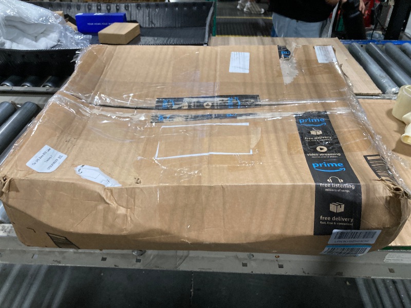 Photo 1 of ***HARDWARE MISSING*****Delta Children Bluey 3-Piece Toddler Playroom Set – Includes Table, Chair and Toy Box, Blue