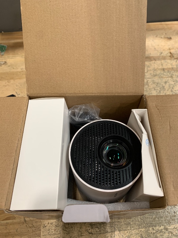 Photo 1 of ?Electric Focus?Magcubic Mini Projector 4K Support, Portable Projector with WiFi 6 and Bluetooth 5.4, Smart Proyector, 5W Soundbase Speaker, 180° Rotation for Home Theater HY300 Ultra
