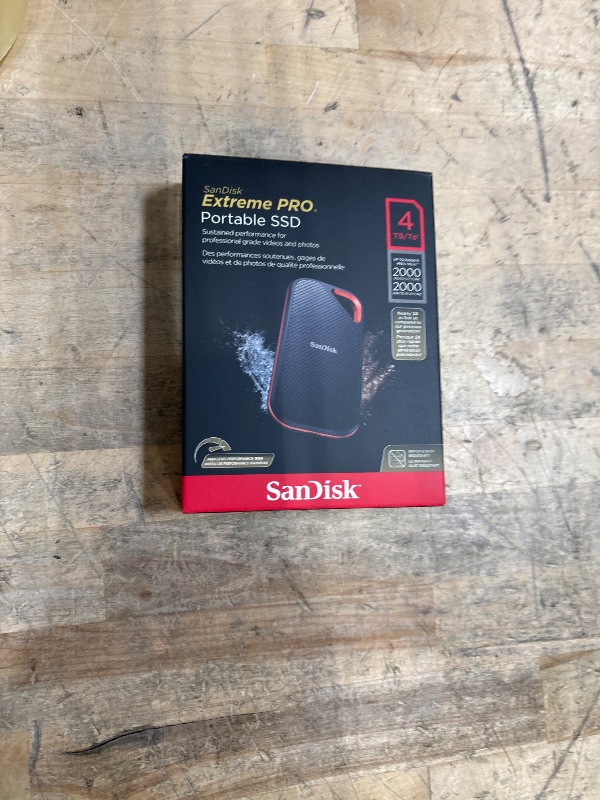 Photo 1 of ***(PARTS ONLY/ NON FUNCTIONAL)***SanDisk 4TB Extreme PRO Portable SSD - Up to 2000MB/s - USB-C, USB 3.2 Gen 2x2, IP65 Water and Dust Resistance, Updated Firmware - External Solid State Drive - SDSSDE81-4T00-G25