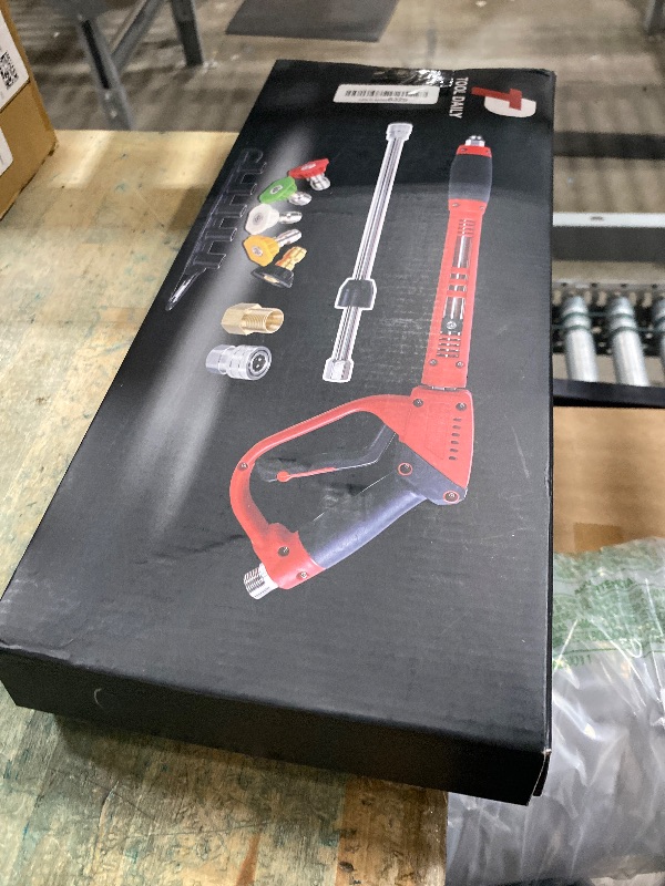 Photo 1 of (partial set) Tool Daily Deluxe Pressure Washer Gun, with Replacement Wand Extension, 5 Nozzle Tips, M22 Fitting, 40 Inch, 5000 PSI
