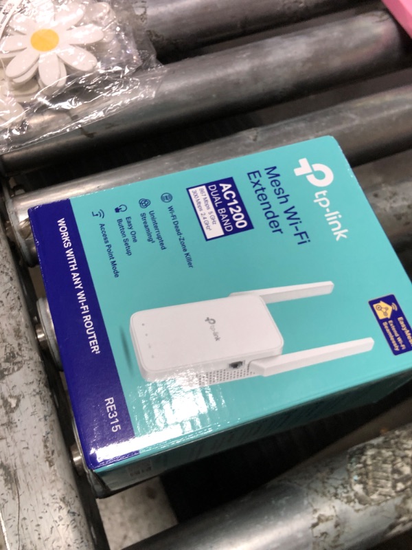 Photo 1 of TP-Link AC1200 WiFi Extender, 2025 Wirecutter Best WiFi Extender, 1.2Gbps Home Signal Booster, Dual Band 5GHz/2.4GHz, Up to 1600 Sq.ft and 32 Devices, EasyMesh Compatible, One Ethernet Port (RE315)