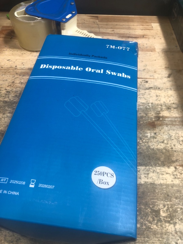 Photo 1 of (250 Pack) Disposable Oral Swabs, Sterile Dental Sponge Swabsticks Unflavored for Mouth or Gum Cleaning