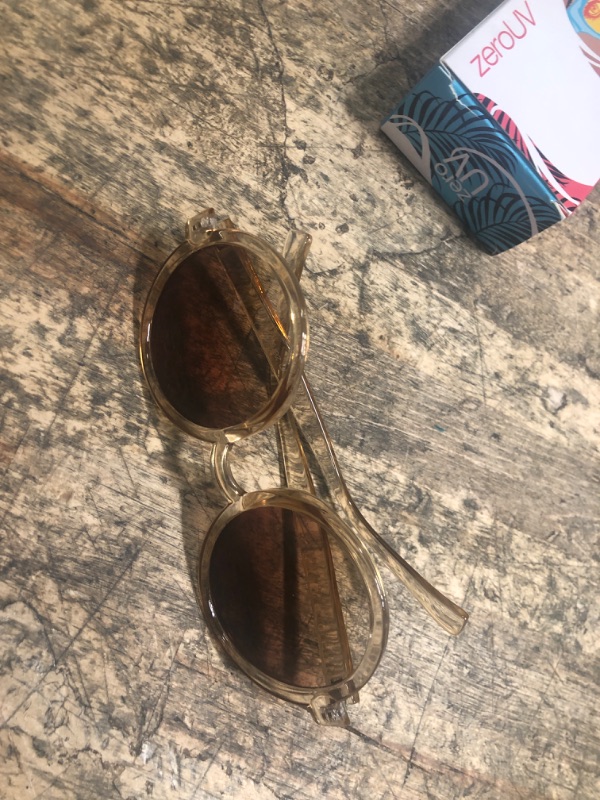 Photo 1 of zeroUV Trendy Round Retro Sunglasses for Women, UV400 Vintage Horn Rimmed Neutral-Colored Lens 52mm (Peach/Amber)