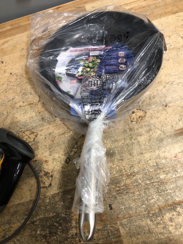 Photo 1 of **SHOWS SIGNS OF VERY HEAVY USAGE** Blue Diamond Cookware Hard Anodized Ceramic Nonstick, 10" Frying Pan Skillet, PFAS-Free, Dishwasher Safe, Oven Safe, Grey