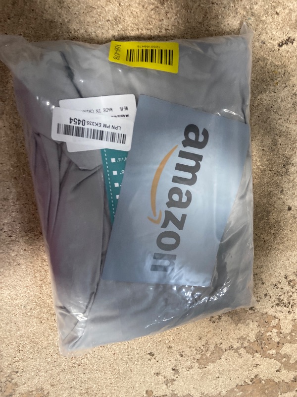 Photo 1 of 100% Egyptian Cotton Fitted Sheet Twin XL/Split King Size, 600 Thread Count, Single Fitted Sheet Only,16" Deep Pocket Sheet, Soft & Elastic Sateen Weave Bottom Sheet for Home (Gray-Stripe, Twin XL)